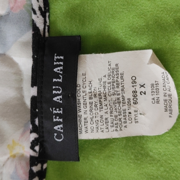 CAFE AU LAIT GREEN SLEEVELESS TOO SZ 2X - Picture 4 of 5